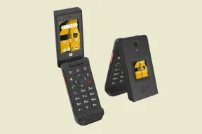 The CAT S22 Flip open on its Android home screen, and closed with its small outer display