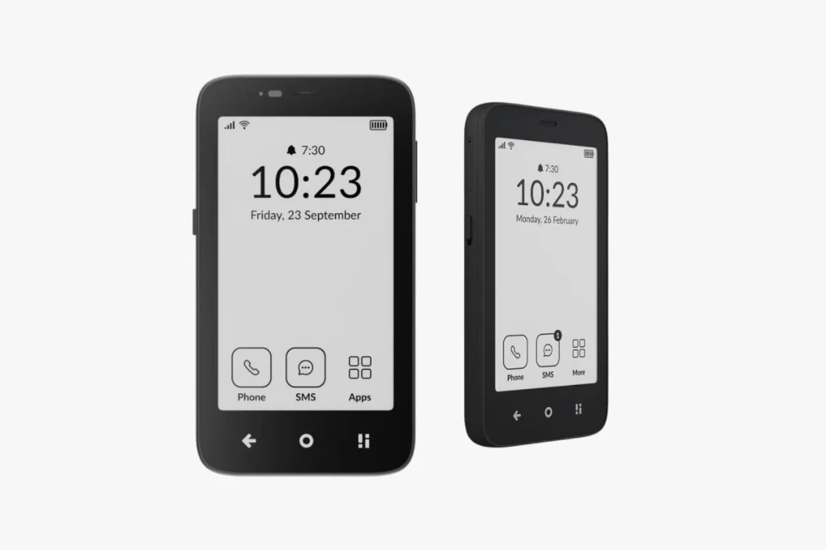Two Mudita Kompakt phones with E Ink home screens showing the time and Phone, SMS, and Apps icons