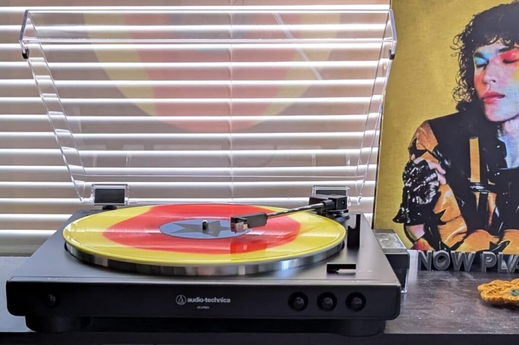 Audio-Technica AT-LP60X-BK Fully Automatic Belt-Drive