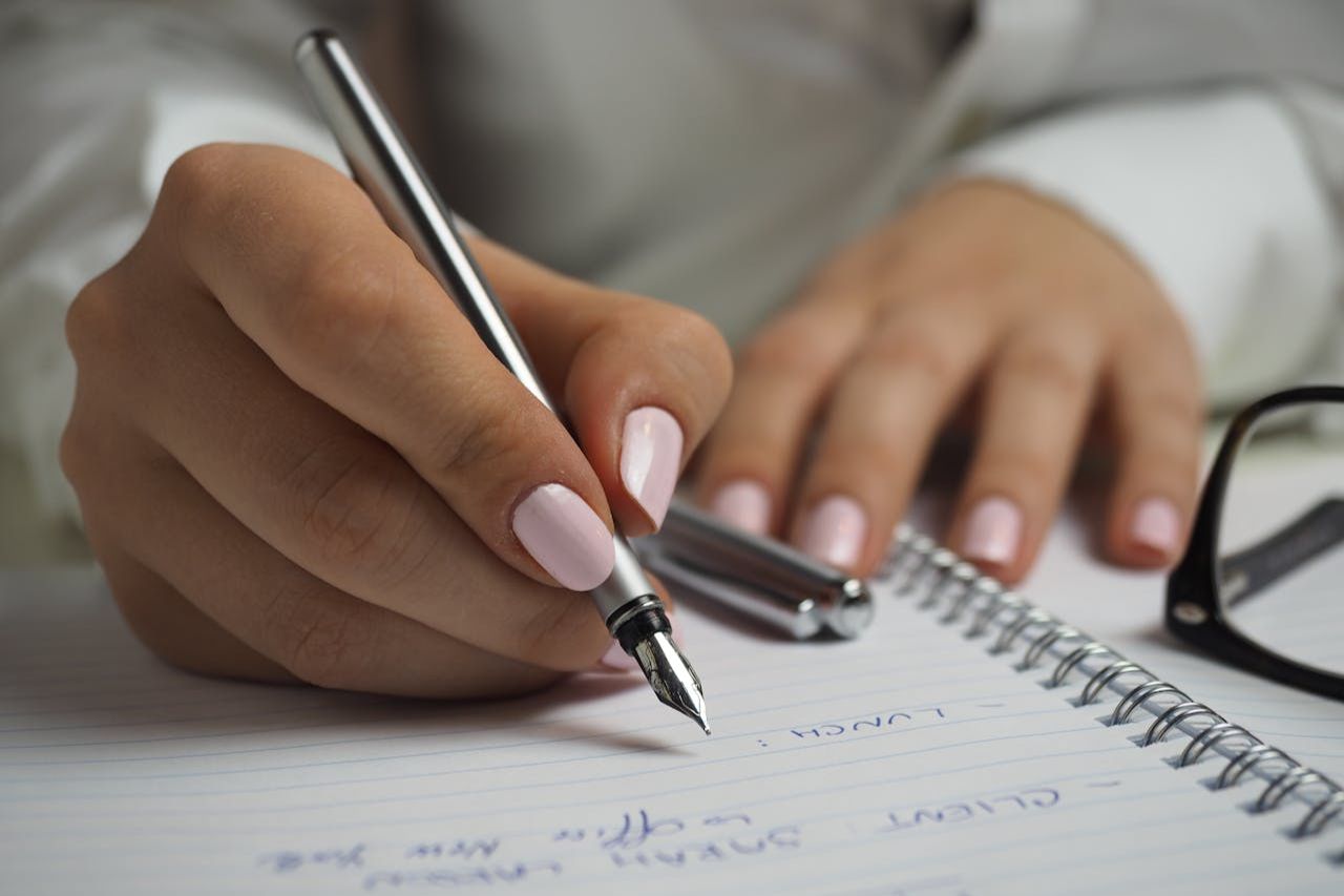 The Art of Handwriting Letters