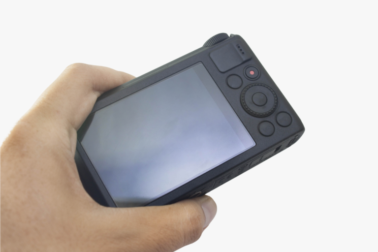 Best Compact Cameras to Replace Your iPhone in 2026