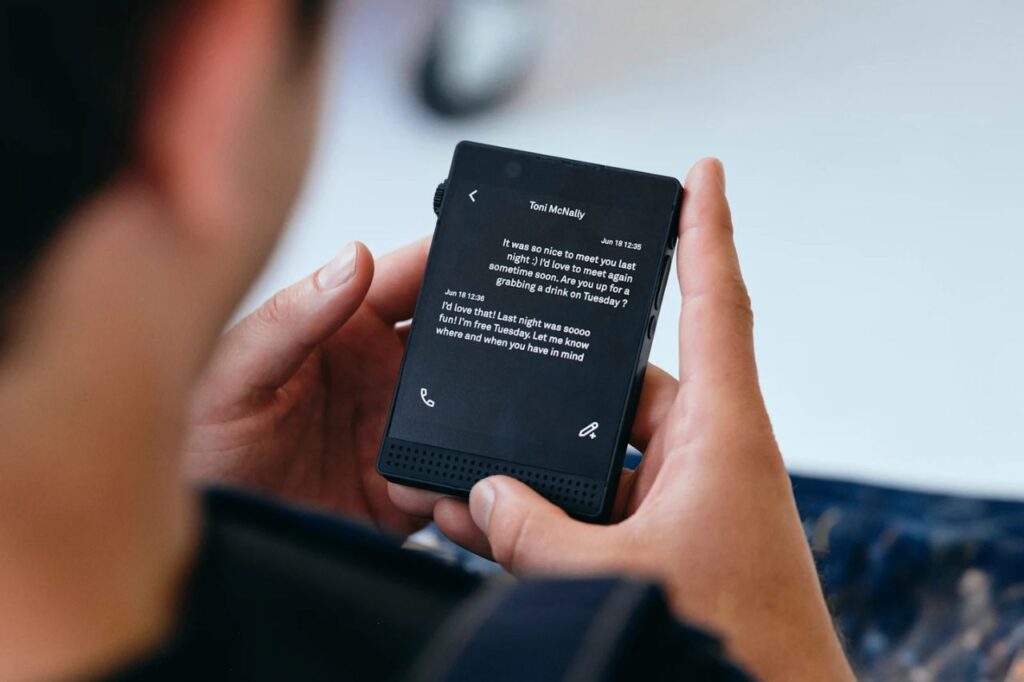 Minimalist Smartphone Tools and Usability