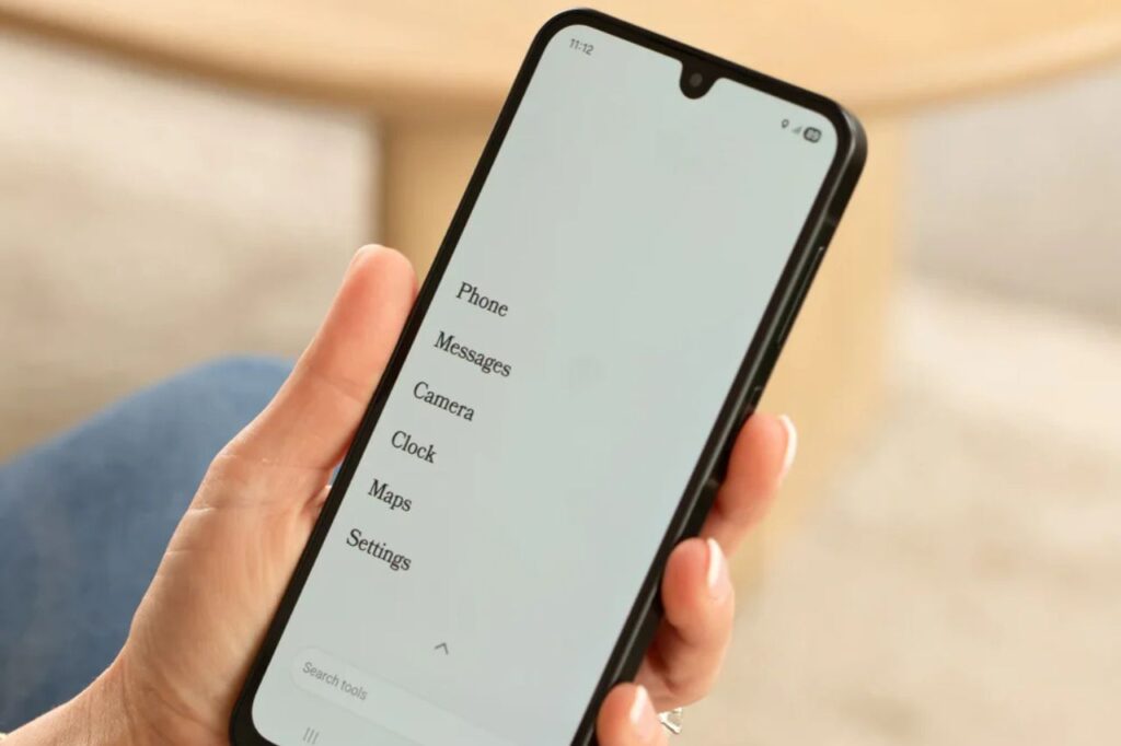 Wisephone II utilizes modern smartphone hardware